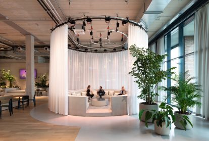 03 ACE STAIRS Converstation Pit Zitkuil Amsterdam Teo Krijgsman office interior design TANK Tommy Kleerekoper Sanne Schenk